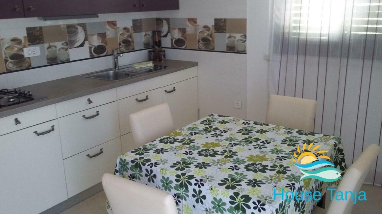 Appartamenti Tanja Pisak Bagian luar foto